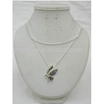 flying dragon shell necklace