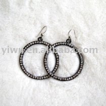 circle shaped rhinestone earrings