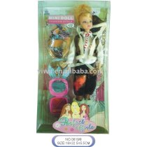 Bobby Doll to You in Yiwu China Commodity Market