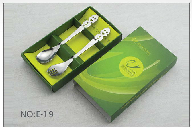 Promotion gift OEM promotional stainless steel tableware dinnerware set with your logo E-19