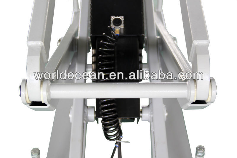 Air powered lifting device Scissor hydraulic car lift
