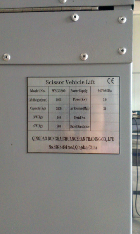 24v safety voltage scissor type automotive lifts