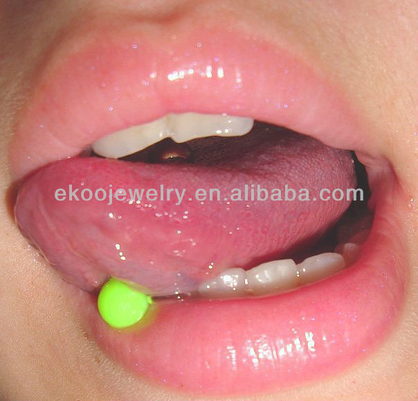 tongue-piercing-13.jpg