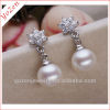 fashion design pearl earring with diamond