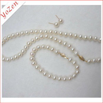 Nature white color freshwater pearl jewelry set