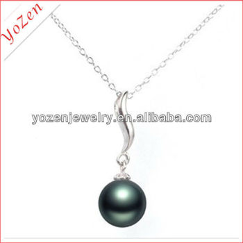 Charming black freshwater pearl pendant jewelry