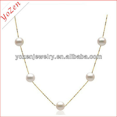 Piece design alloy train and freshwater pearl necklace