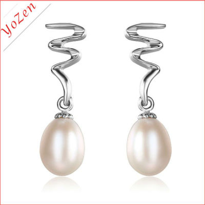 2013 new black freshwater pearl fashion earrings