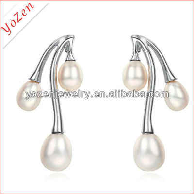 Rice shape freshwater pearl earring