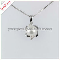 Charming white freshwater pearl pendant jewelry
