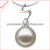 Charming white pearl pendant jewelry
