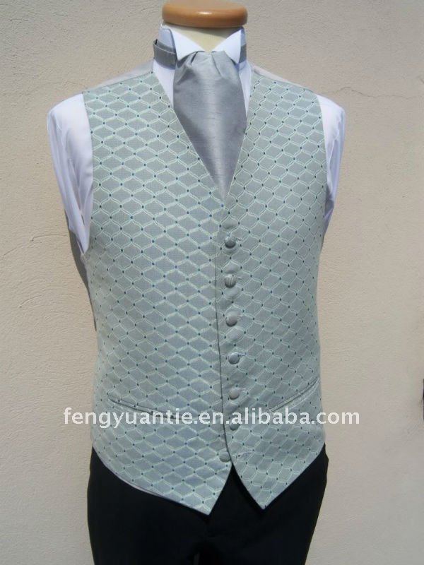 silverbluespotwaistcoat.jpg