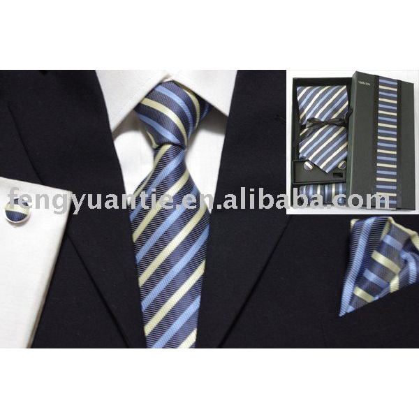 corbata de seda tejido conjunto