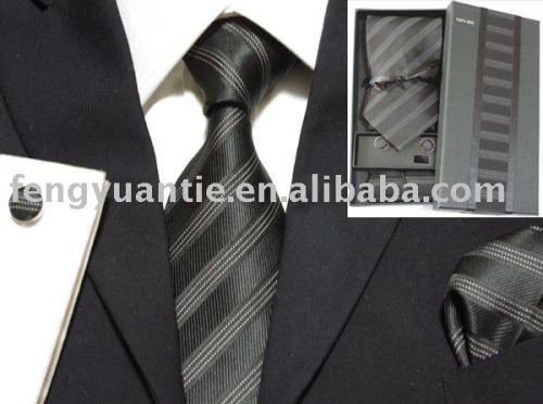 Krawattensatz der silk gesponnenen Männer