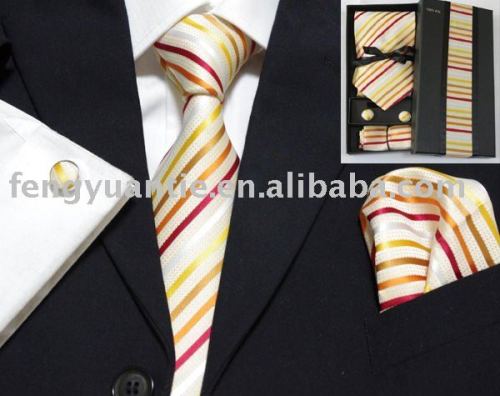Conjunto de gravata