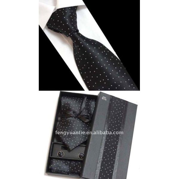 corbata de seda conjunto