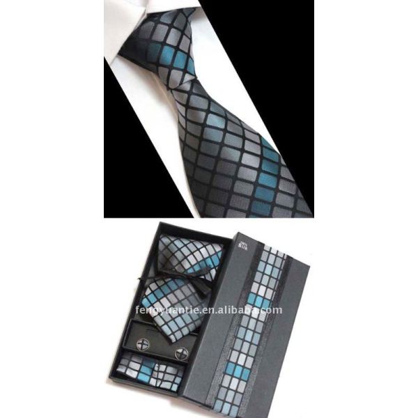 corbata de seda conjunto