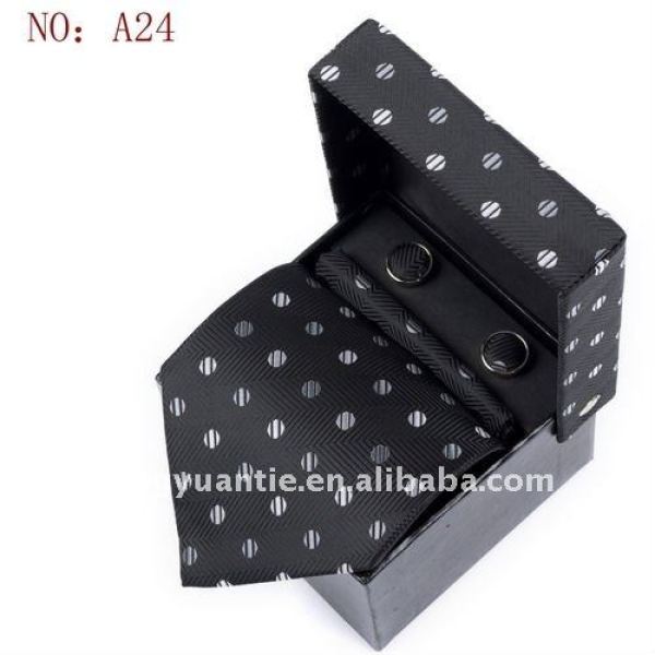 corbata de seda conjunto