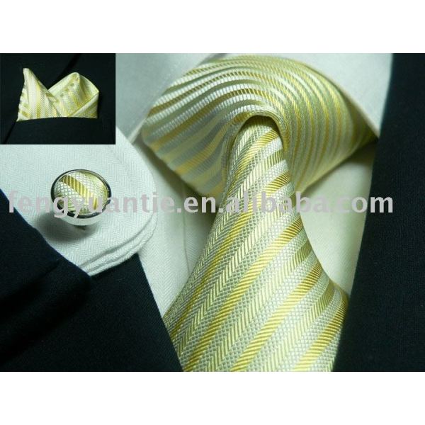 Corbata de seda, corbata