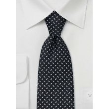 編まれた黒い絹製ネクタイ
