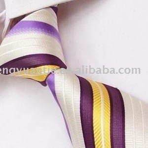 corbata de poliéster tejido