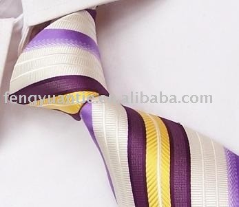 corbata de poliéster tejido