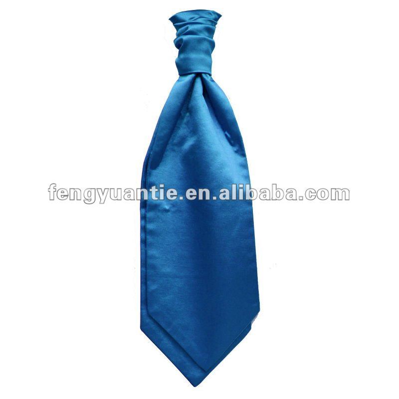 electric_blue_mens_cravat_400.JPG