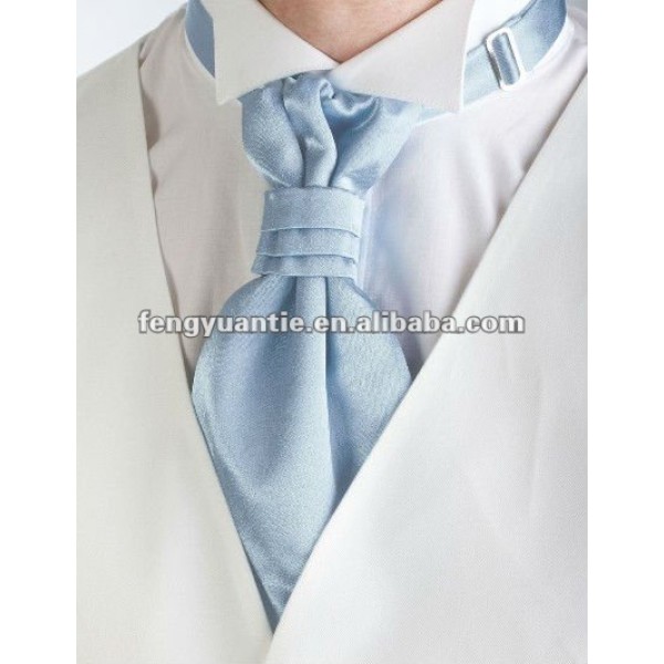 llanura de color verde manzana corbata de poliéster