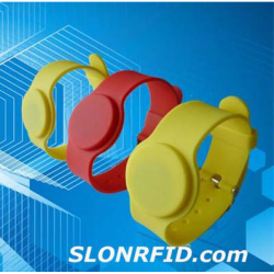 Plastique Bracelet LF RFID Tag ST-310