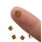 5*5mm Bluetooth NFC Tag Micro FPC Ntag213 Programmable Anti-metal Electronic RFID Tag Sticker With 8-12mm Reading Range