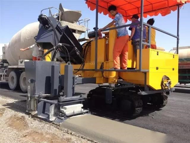 Performance characteristics SMC-5000 slip-form concrete paver