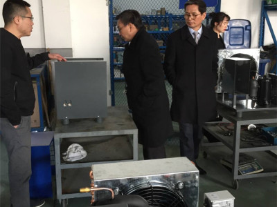 Oversea customers visited our refrigerated compressed air dryer factory