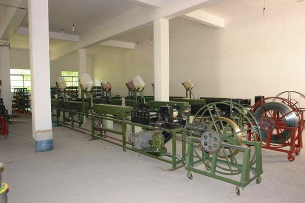 Chain Nail Making Machine Manufacturer