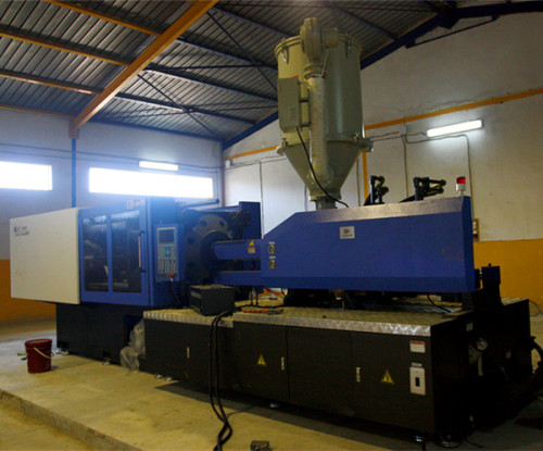 Candid High Effeciency Plastic Injection Machine