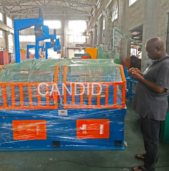 One of our old customers from Nigeria come.to inspect his ordered wire drawing machine and annealing furnace. Providing excellent quality machine and professional service to customer is always our pursuit and that is also the reason why he choose us again. We beleive that win- win will be achieved in our long-term business relationship.