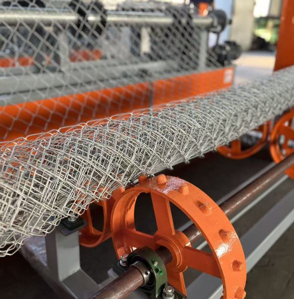 Innovative Chain Link Fence Machine – Precision, Efficiency, and Automation