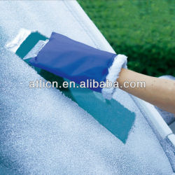 Practical and good quality hand held plastic ice scraper ATIC-004, ice scraper with gloves
