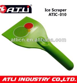 Practical and good quality Hand held plastic ice scraper ATIC-010, ice scraper with gloves