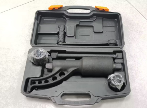 ATLI WK7682 High quality Hand Tool Sets Auto Repair Torque Wrench 6200N.M socket wrench set with Labor Saving Wrench