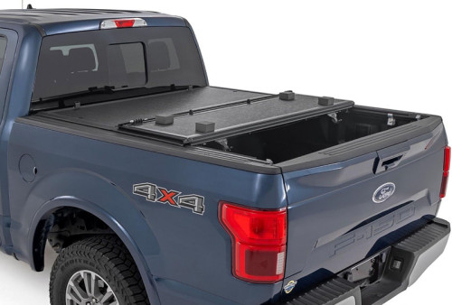 Low Profile Hard Folding Truck Bed Tonneau Cover