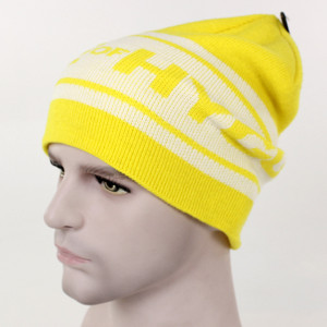 custom winter beanie hat with applique,wholesale knitting beanie hat with woven patch