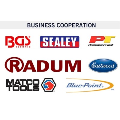 Auto Engine Oil Filling with Universal Funnel Aluminum Tool set