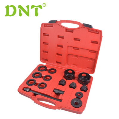 Wheel bearing replacement tool