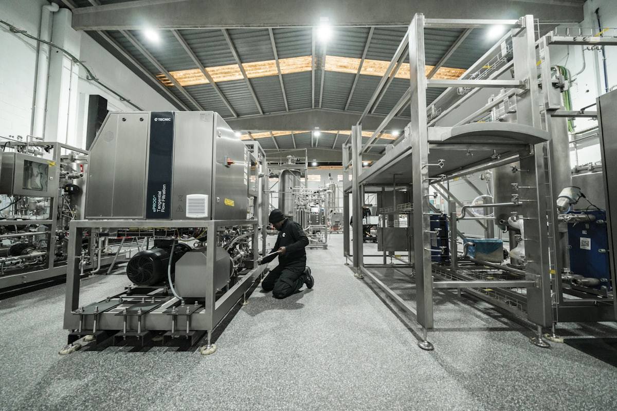 Industrial inspection context for puller setup checks