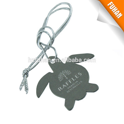 Cute and newest design customized garment accessories paper hang tag