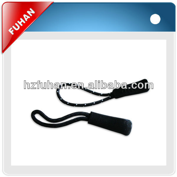 customed Eco-friendly garment silicone zipper puller