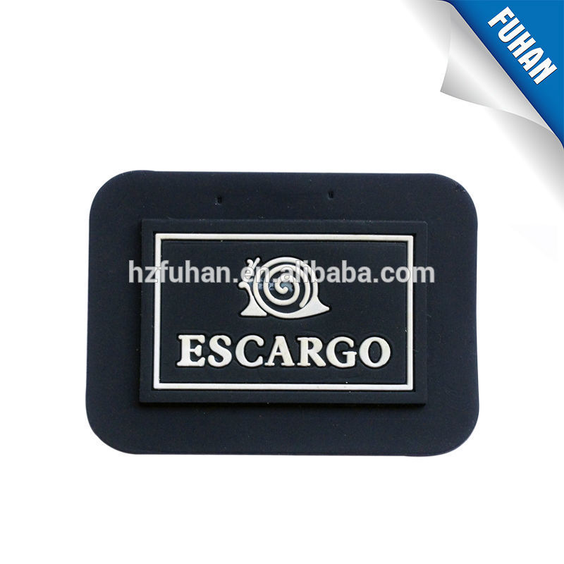 High Quality Customized Brand Rubber Label / Logo Rubber Patch For Clothings / Garments