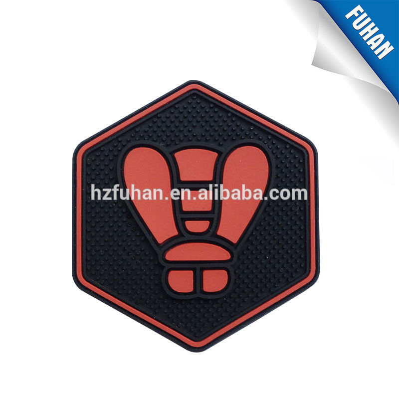 Factory directly new design cartoon plastic rubber label