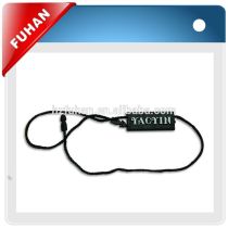 2014 hot sale factory directly custom plastic tag for garment,shoes,bags