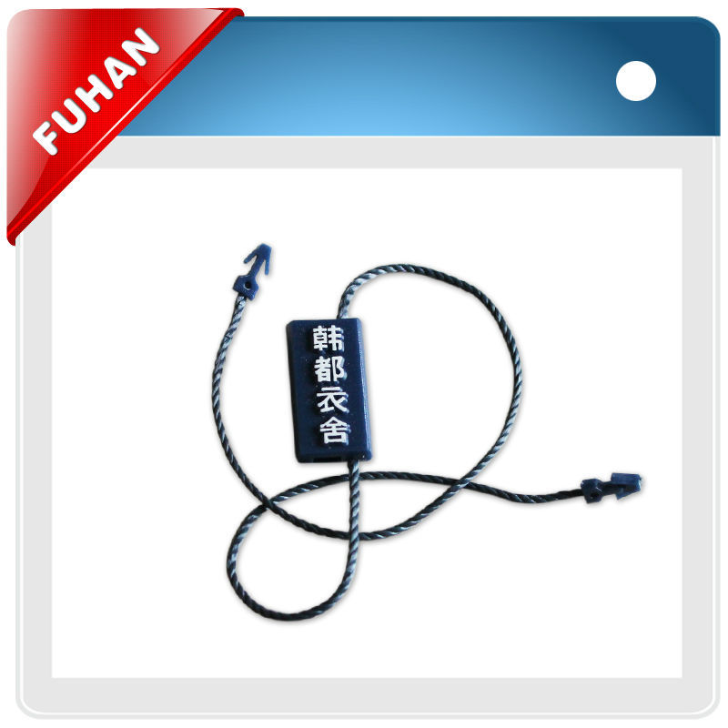 2013 Directly factory custom hang tag plastic cord